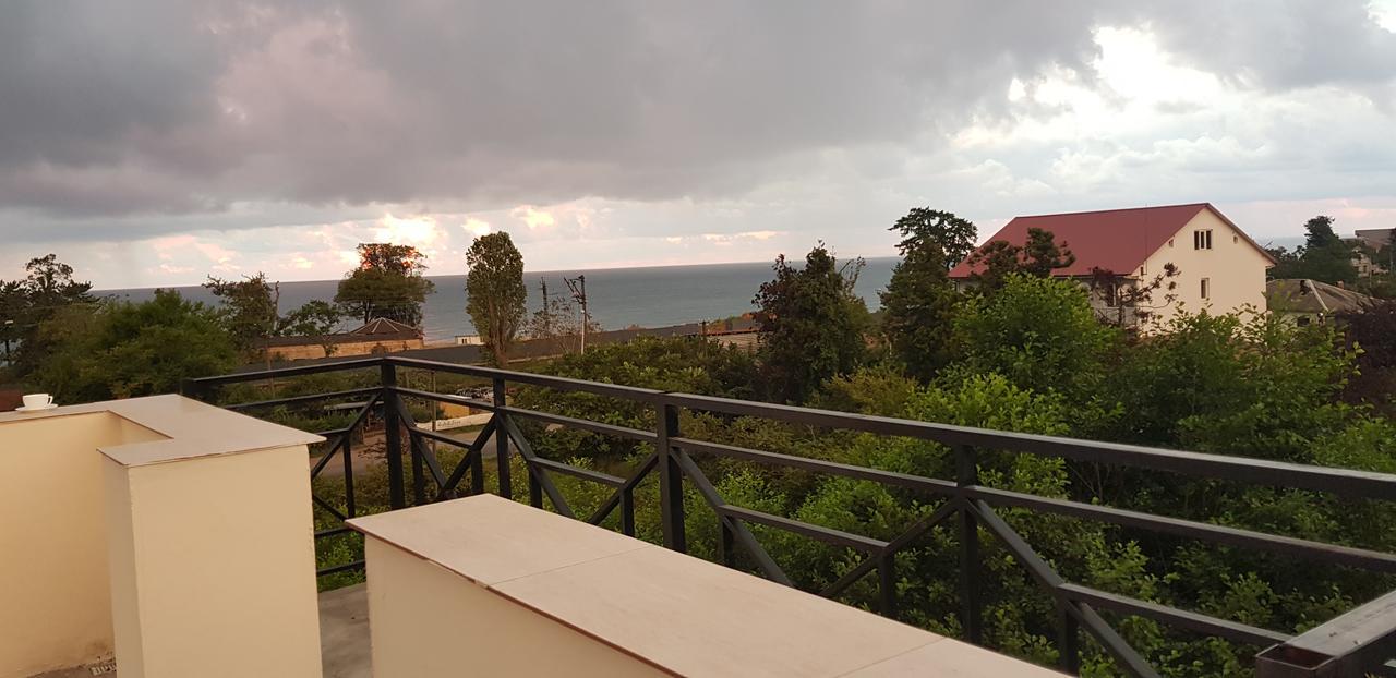 Wonderland Hotel Chakvi Exterior photo